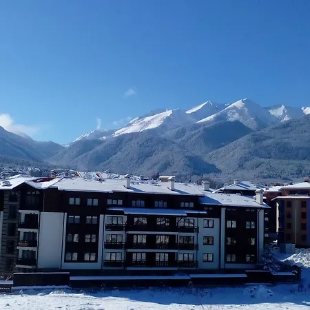 Apartament Private In Apartcomplex Novy Khan