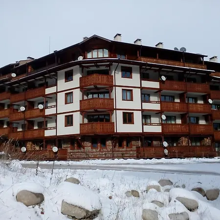 Private In Apartcomplex Novy Khan Apartament
